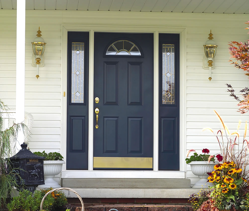 Как выбрать входную металлическую дверь в частный дом: Как выбрать .