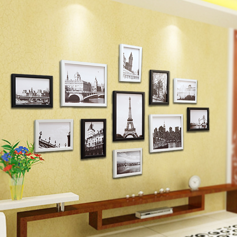 Рамки на стене расположение:  стены фотографиями в рамках .