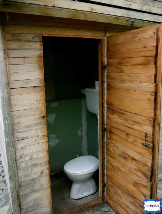 Дачный туалет с выгребной ямой своими руками пошагово – Туалет для дачи .